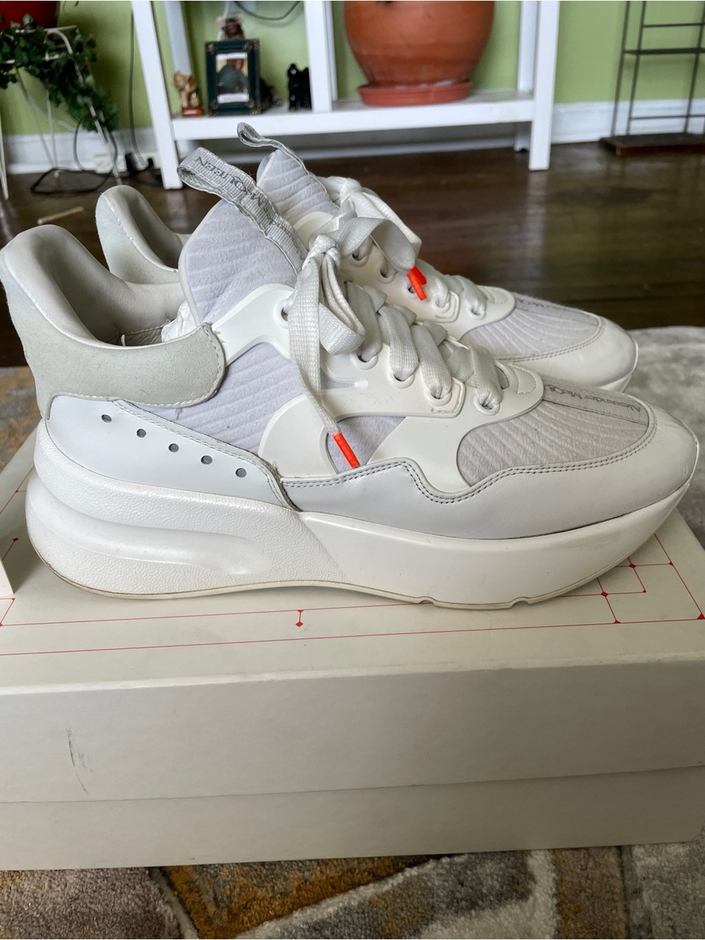 Authentic Alexander McQueen Oversized Runner Sneakers – White/Ivory/Silver